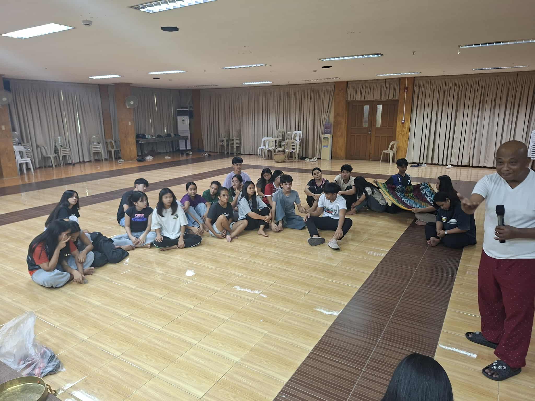 𝐂𝐔𝐋𝐓𝐔𝐑𝐀𝐋 𝐏𝐑𝐎𝐆𝐑𝐀𝐌 𝐥 𝐔𝐂𝐂 𝐬𝐩𝐞𝐚𝐫𝐡𝐞𝐚𝐝𝐬 𝐚 𝐭𝐡𝐞𝐚𝐭𝐞𝐫 𝐩𝐫𝐨𝐝𝐮𝐜𝐭𝐢𝐨𝐧 𝐭𝐢𝐭𝐥𝐞𝐝 "𝐓𝐇𝐄 𝐏𝐄𝐎𝐏𝐋𝐄 𝐂𝐀𝐋𝐋𝐄𝐃 𝐁𝐀𝐆𝐎"